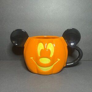 Disney Orange & Black Ceramic Halloween Mickey Mouse Jack O Lantern Pumpkin Mug